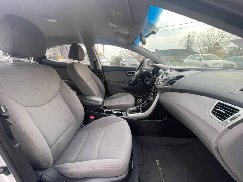 2016 Hyundai Elantra