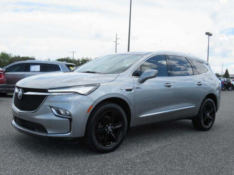 2024 Buick Enclave Essence