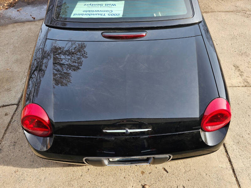 2005 Ford Thunderbird Deluxe