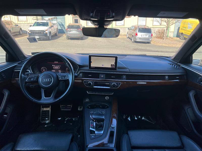 2017 Audi A4 2.0T quattro Prestige