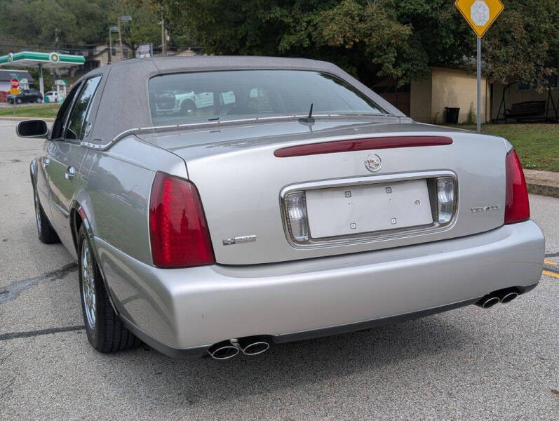 2005 Cadillac DeVille