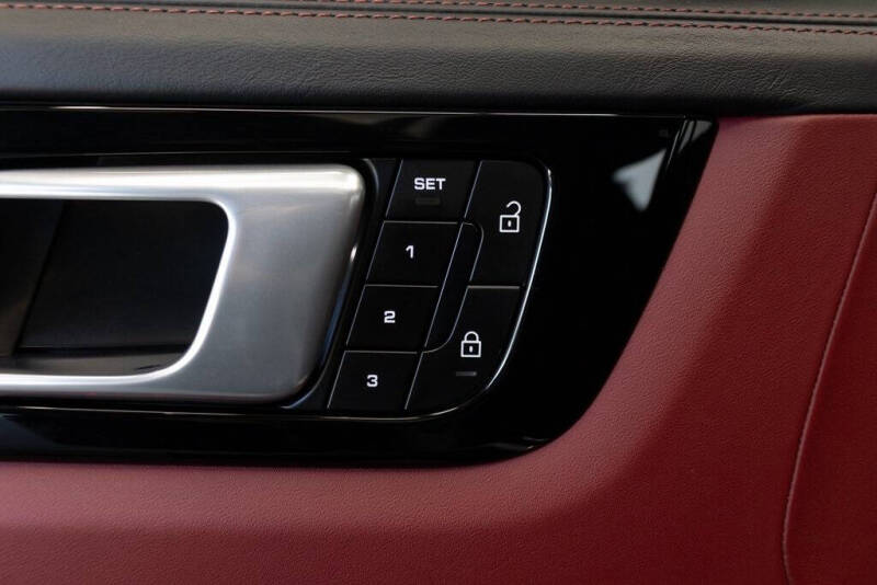 2022 Porsche Cayenne Turbo GT