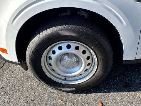 2025 Ford Maverick XL