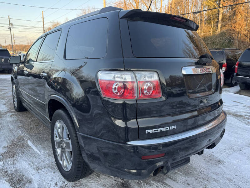 2011 GMC Acadia Denali