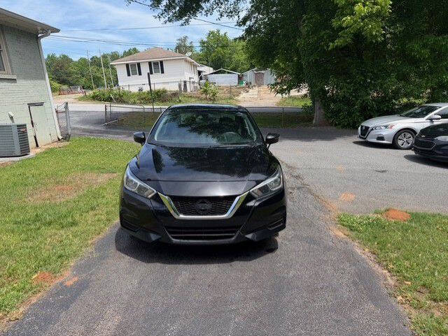 2021 Nissan Versa 1.6 SV CVT's photo
