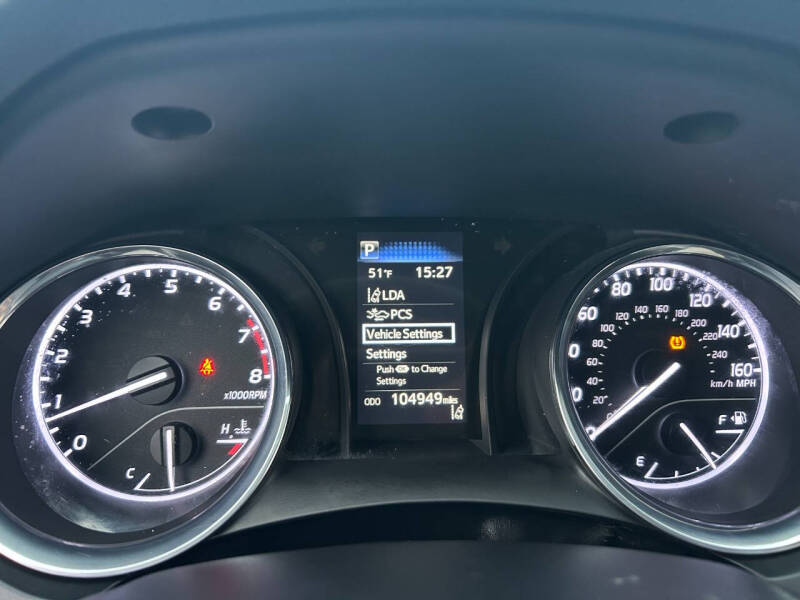 2020 Toyota Camry SE