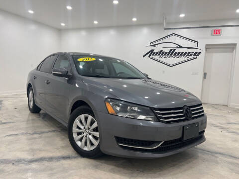 2013 Volkswagen Passat for sale at Auto House of Bloomington in Bloomington IL