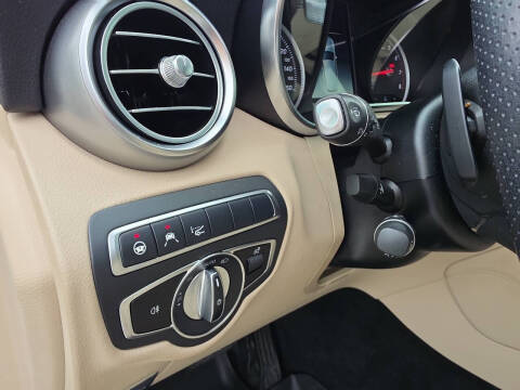 2019 Mercedes-Benz GLC GLC 300