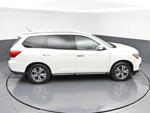 2017 Nissan Pathfinder