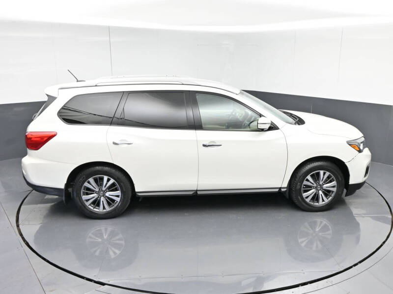 2017 Nissan Pathfinder
