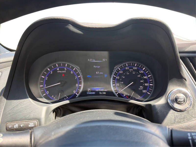 2017 Infiniti Q60