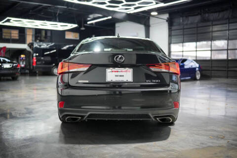 2018 Lexus IS 300