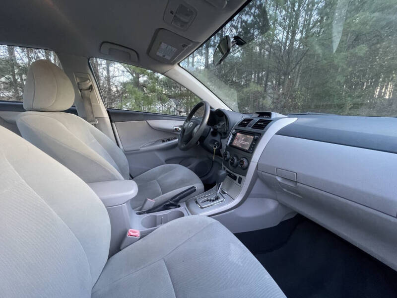 2013 Toyota Corolla LE