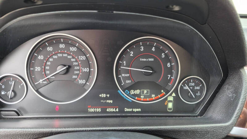 2017 BMW 3 Series 330i xDrive Gran Turismo