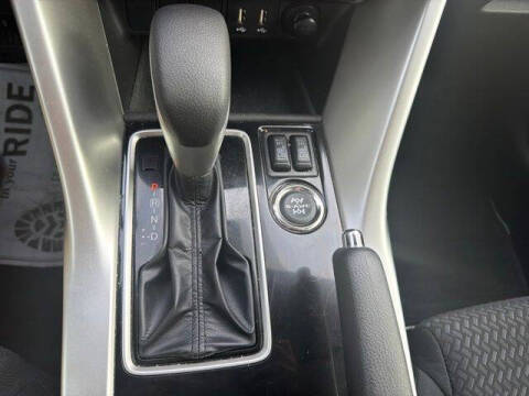 2024 Mitsubishi Eclipse Cross LE