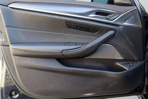 2021 BMW 5 Series M550i xDrive