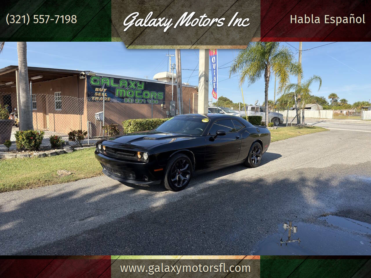 Black 2018 Dodge Challenger SXT SXT 2dr Coupe 1