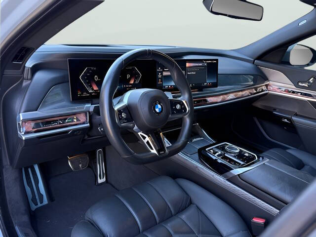 2024 BMW 7 Series 760i xDrive