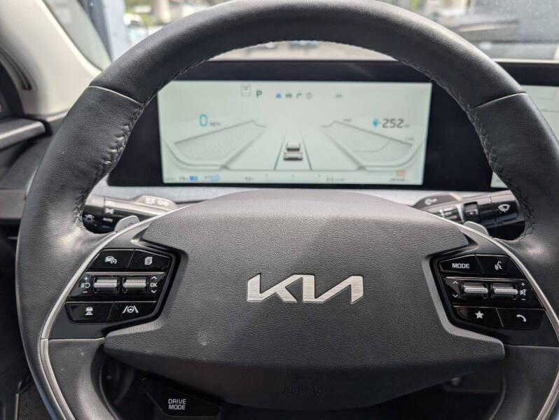 2024 Kia EV6 Wind