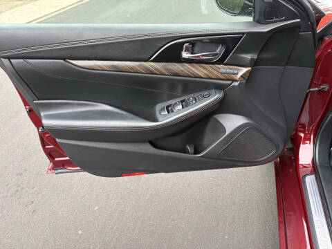 2018 Nissan Maxima Platinum