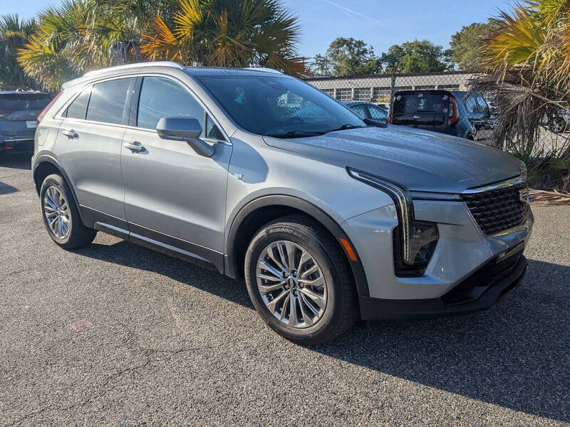 2024 Cadillac XT4 Premium Luxury