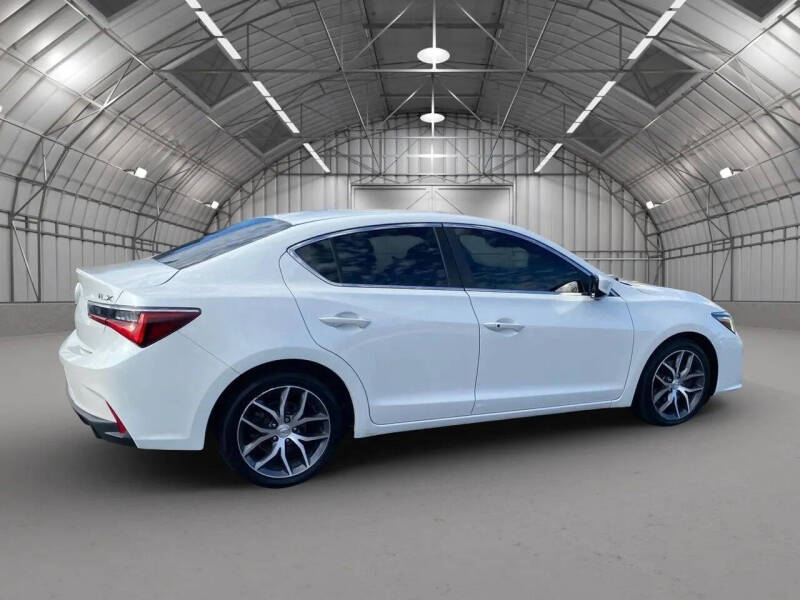 2020 Acura ILX w/Premium