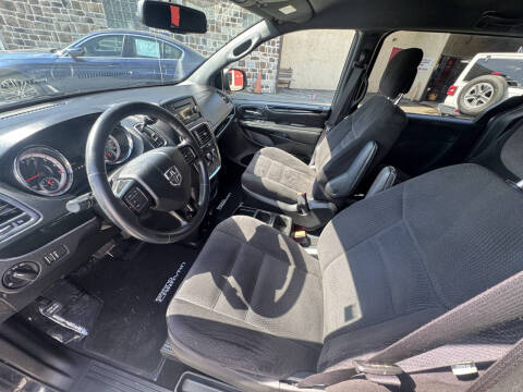 2014 Dodge Grand Caravan SE 30th Anniversary