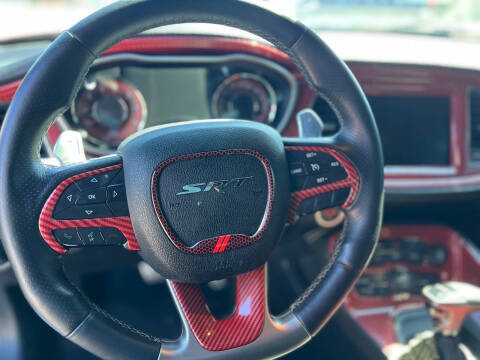 2015 Dodge Challenger SRT Hellcat