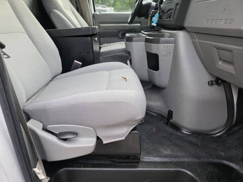 2014 Ford E-Series E-150