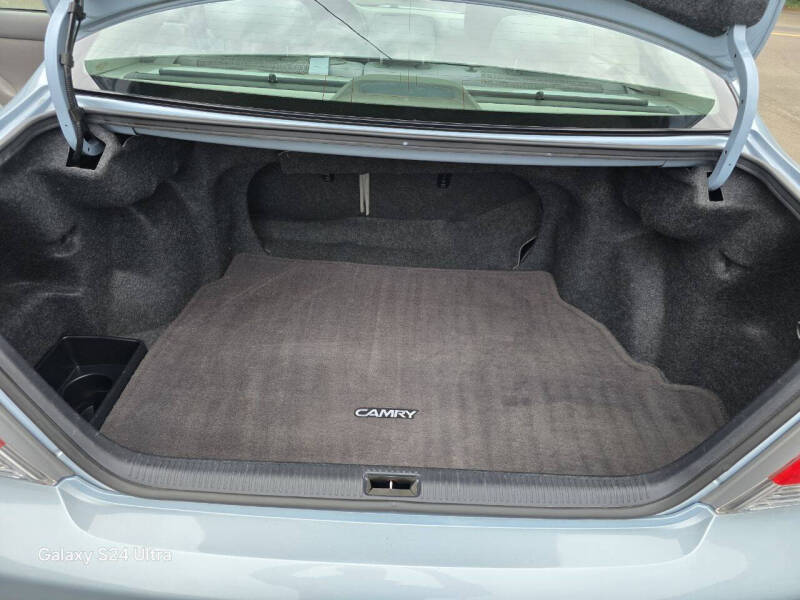 2006 Toyota Camry LE