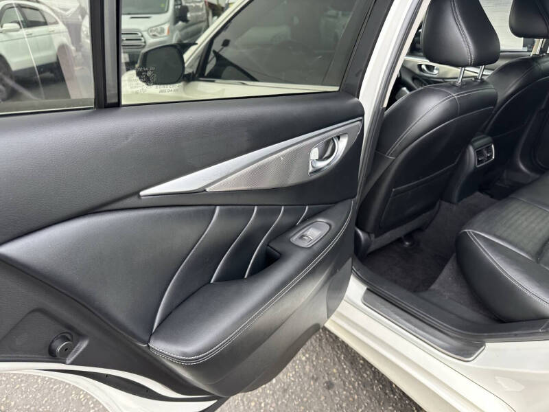 2020 Infiniti Q50 3.0T Sport