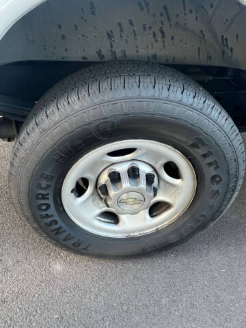 2021 Chevrolet Express 2500