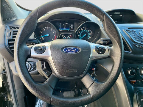 2016 Ford Escape S