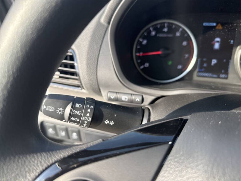 2025 Mitsubishi Eclipse Cross LE