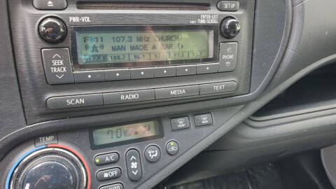 2012 Toyota Prius c Two