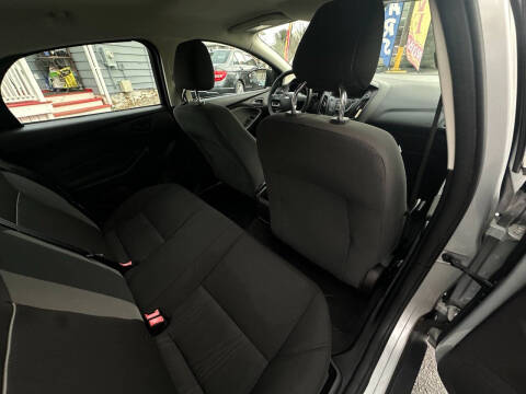 2014 Ford Focus S