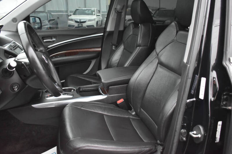 2017 Acura MDX w/Tech
