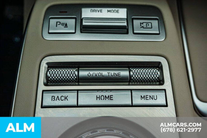 2022 Genesis GV70 2.5T Standard