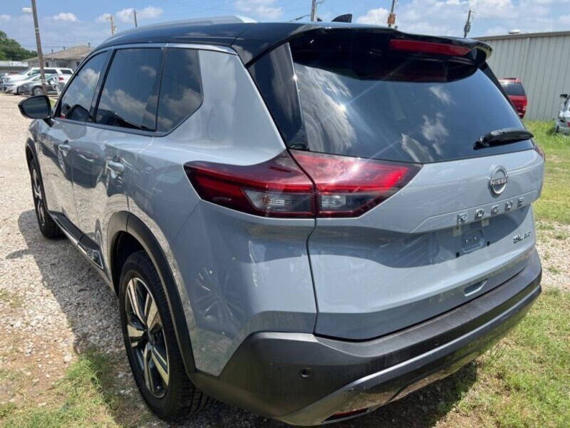 2023 Nissan Rogue SL