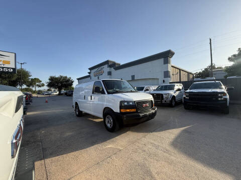 2022 GMC Savana 2500
