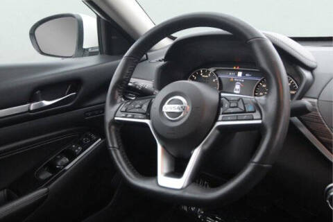 2022 Nissan Altima 2.5 Platinum