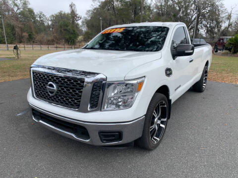 2017 Nissan Titan SV