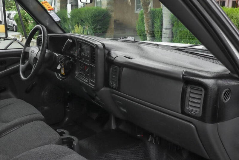 2004 Chevrolet Silverado 3500