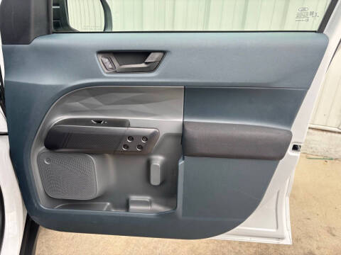 2023 Ford Maverick XL