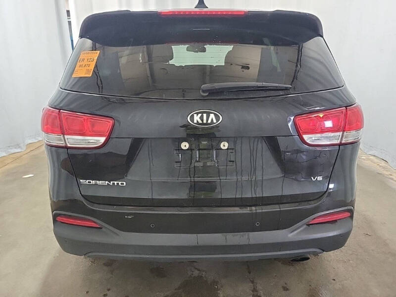 2018 Kia Sorento for sale at ROADSTAR MOTORS in Liberty Township OH