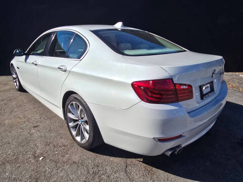 2014 BMW 5 Series 528i