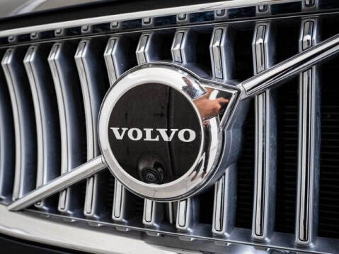 2023 Volvo XC90 B6 Plus Bright Theme 6P