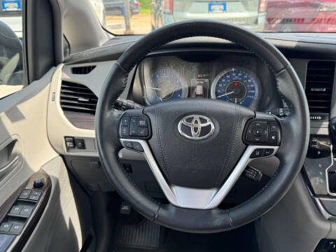 2018 Toyota Sienna