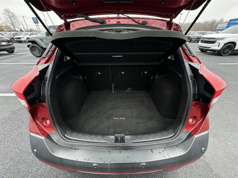 2020 Nissan Kicks SR