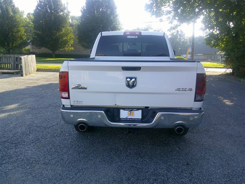 2015 RAM 1500 SLT